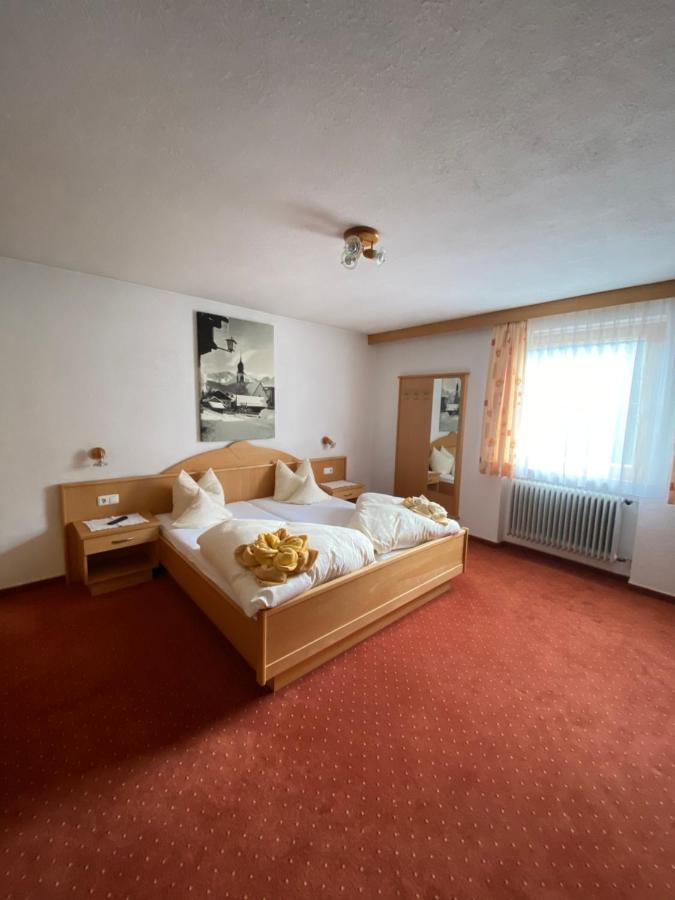 Haus Pregenzer Appartement Fiss Buitenkant foto
