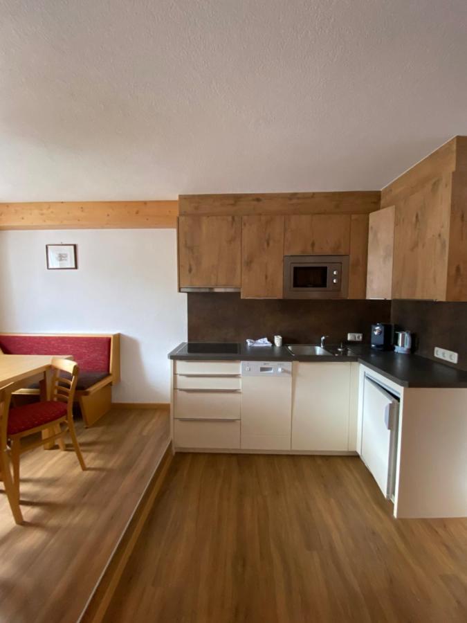 Haus Pregenzer Appartement Fiss Buitenkant foto