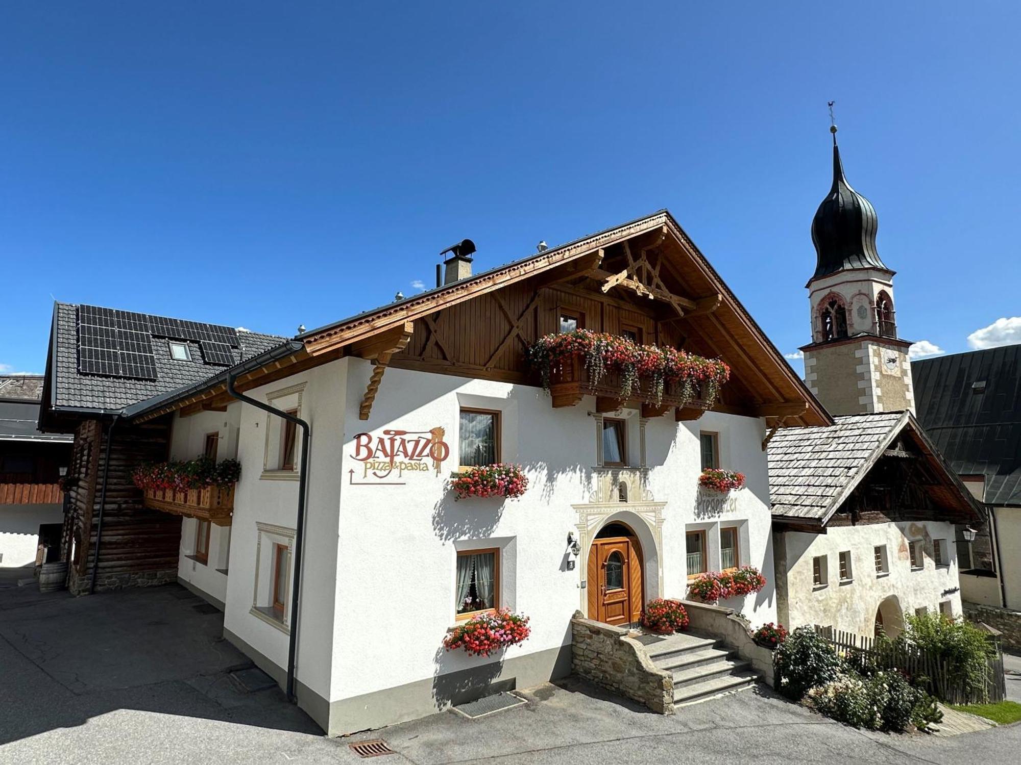 Haus Pregenzer Appartement Fiss Buitenkant foto